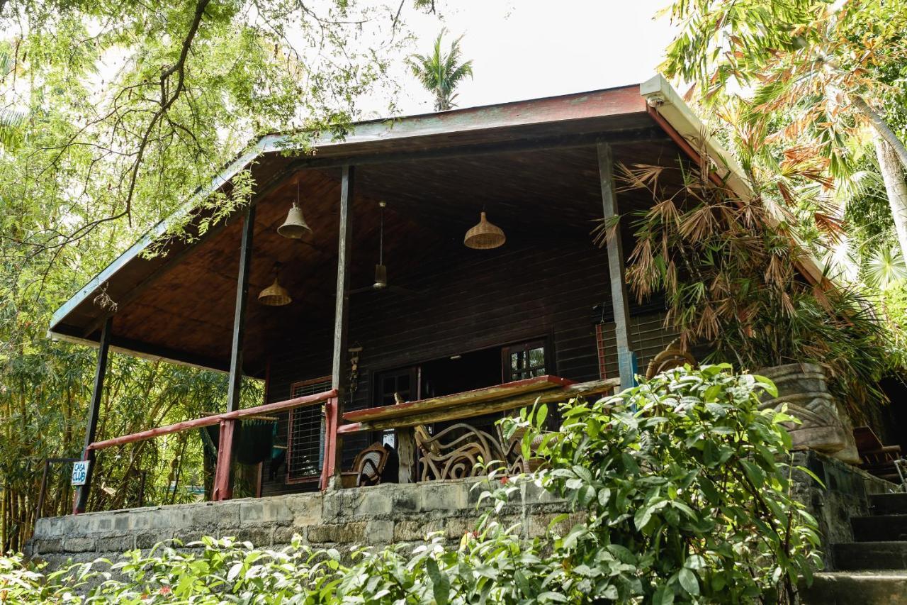 Hotel Selvazul La Laguna Buitenkant foto